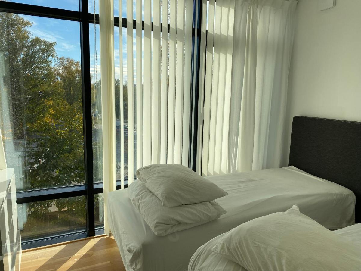 Exclusive 2 Level Etage Next To Arlanda-City Metro Στοκχόλμη Εξωτερικό φωτογραφία