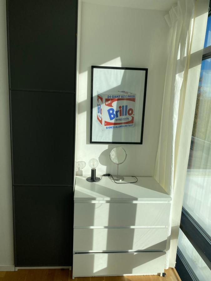 Exclusive 2 Level Etage Next To Arlanda-City Metro Στοκχόλμη Εξωτερικό φωτογραφία